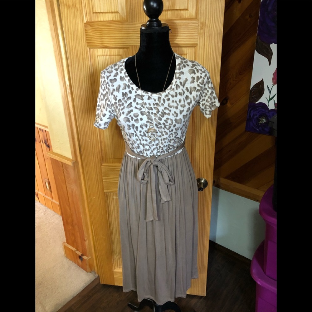 *SOLD OUT* Mocha & Leopard Print Dress - Picture 1 of 4